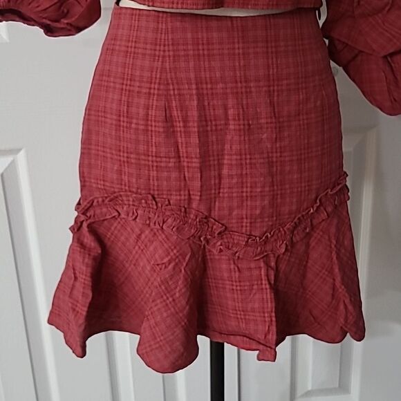 Matching Set Plaid Ruffle Trim Skirt Sz Large - Picture 1 of 5